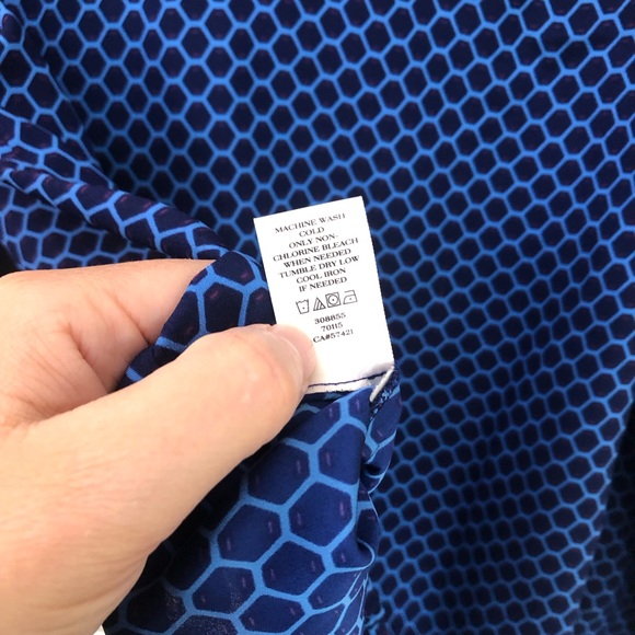 Ann Taylor print women’s blouse - Picture 9 of 9